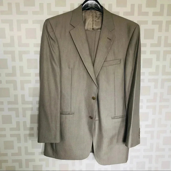 Jos A Bank Taupe Tan 2 Piece Suit Jacket and Pants 40L and 34L Wool Silk Blend - Picture 1 of 11